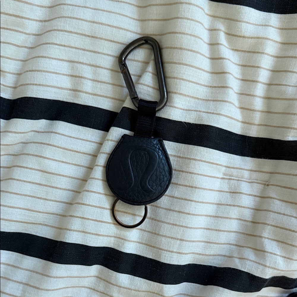 lululemon athletica Black Key Holder